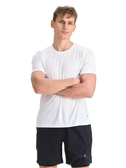 run tee m