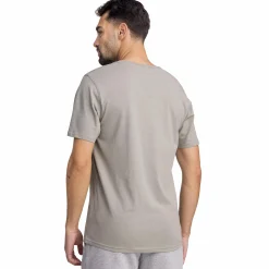 so basic v-neck t